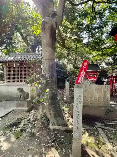 萩原神社の庭園