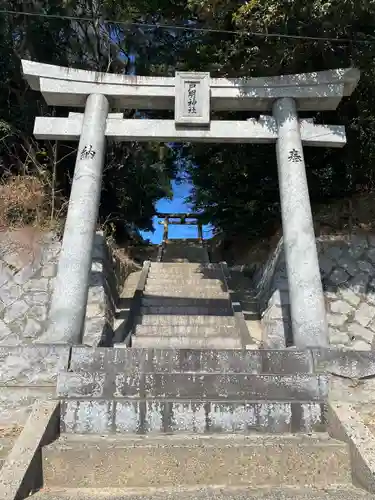 戸明神社の鳥居