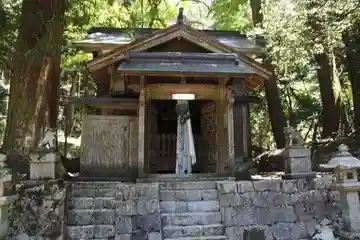 八幡神社の本殿・本堂