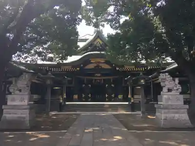 穴八幡宮の本殿・本堂