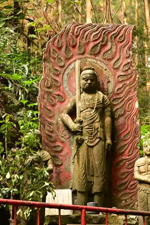 施法寺(東大寺末寺)(愛媛県)