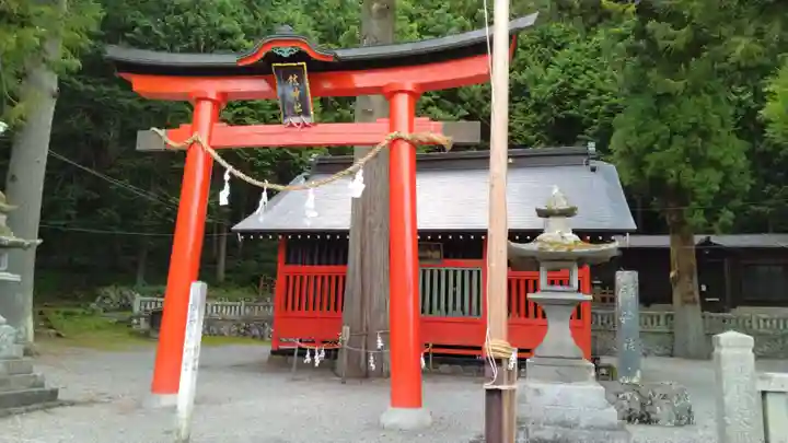 鎮神社(長野県)