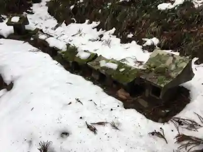 健御名方富命彦神別神社の末社・摂社