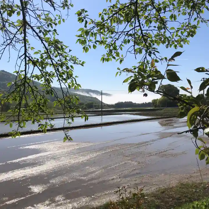 高司神社〜むすびの神の鎮まる社〜の周辺