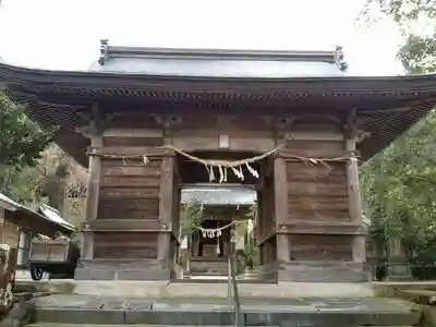 城野松尾神社の山門