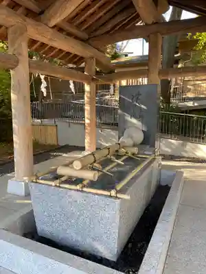 東郷神社の手水舎