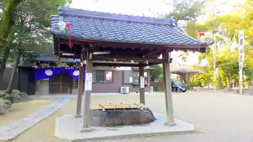築地神社の手水舎