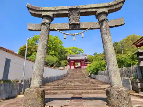 若宮八幡社の鳥居