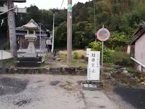 諏訪神社の建物その他