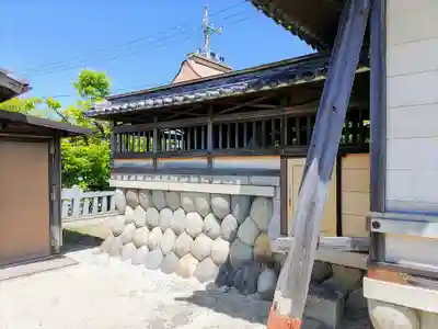 神明社(四郎兵衛)の本殿・本堂