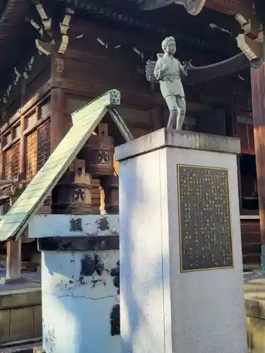 鐵砲洲稲荷神社の像