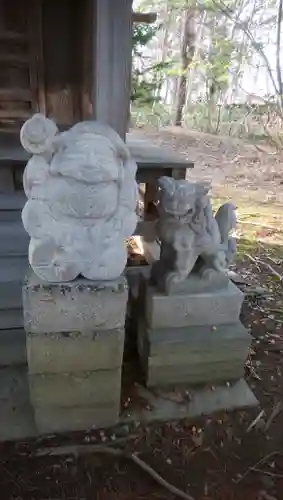 岩見澤神社の狛犬