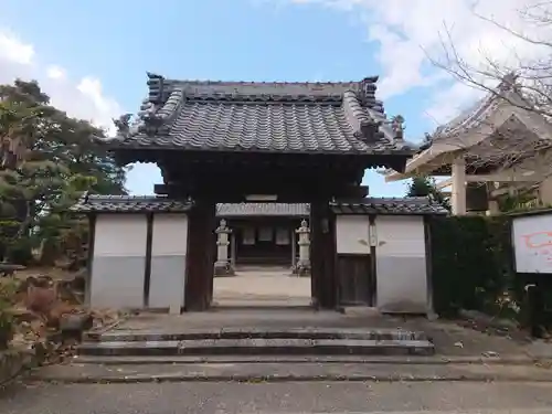 蓮正寺の山門・神門