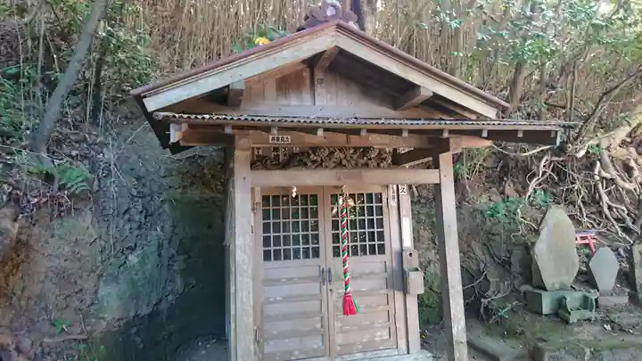 小動神社(神奈川県)