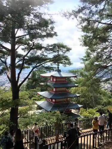 新倉富士浅間神社の景色