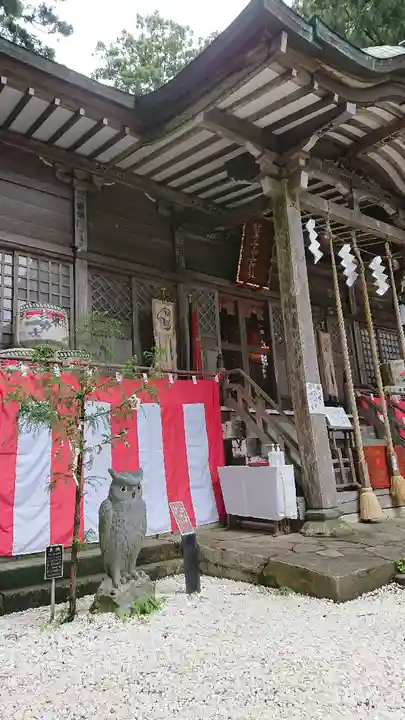 鷲子山上神社の本殿・本堂