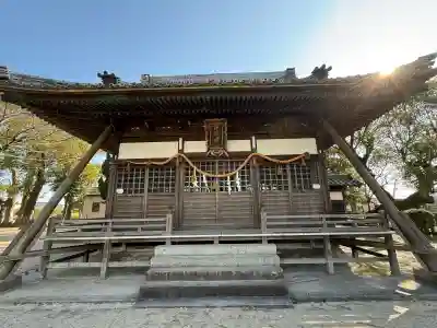 諏訪神社(今川町)の{uncategorized: "未分類", other: "その他", undefined: "問題あり", building: "その他建物", grave: "お墓", sacred_gate: "鳥居", guardian: "狛犬", statue: "像", buddha: "仏像", history: "歴史", nature: "自然", garden: "庭園", animal: "動物", pagoda: "塔", temizu: "手水舎", mountain_gate: "山門・神門", sanctuary: "本殿・本堂", subordinate: "末社・摂社", art: "芸術", scenery: "景色", jizo: "地蔵", ema: "絵馬", goshuin: "御朱印", omikuji: "おみくじ", items: "授与品その他", amulet: "お守り", goshuincho: "御朱印帳", eats: "食事", festival: "お祭り", votive_dance: "神楽", shichigosan: "七五三参", wedding: "結婚式", experience: "体験その他", initially: "初詣", around: "周辺", anti_infection: "感染症対策"}