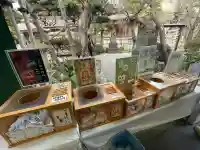 鳩森八幡神社の{uncategorized: "未分類", other: "その他", undefined: "問題あり", building: "その他建物", grave: "お墓", sacred_gate: "鳥居", guardian: "狛犬", statue: "像", buddha: "仏像", history: "歴史", nature: "自然", garden: "庭園", animal: "動物", pagoda: "塔", temizu: "手水舎", mountain_gate: "山門・神門", sanctuary: "本殿・本堂", subordinate: "末社・摂社", art: "芸術", scenery: "景色", jizo: "地蔵", ema: "絵馬", goshuin: "御朱印", omikuji: "おみくじ", items: "授与品その他", amulet: "お守り", goshuincho: "御朱印帳", eats: "食事", festival: "お祭り", votive_dance: "神楽", shichigosan: "七五三参", wedding: "結婚式", experience: "体験その他", initially: "初詣", around: "周辺", anti_infection: "感染症対策"}