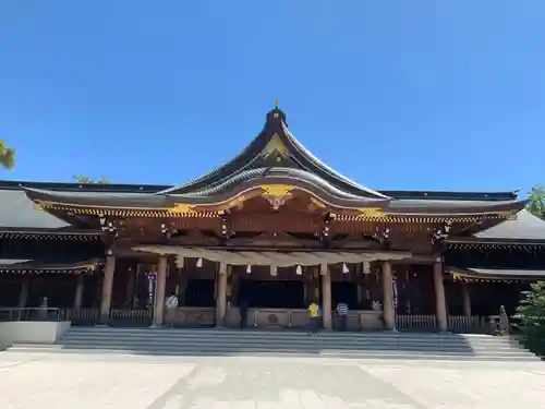 寒川神社の本殿・本堂