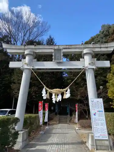 滑川神社 - 仕事と子どもの守り神の鳥居