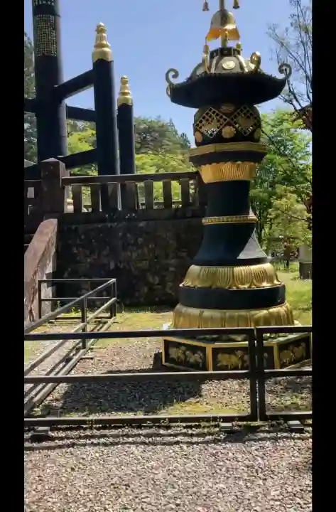 日光山輪王寺大護摩堂の{uncategorized: "未分類", other: "その他", undefined: "問題あり", building: "その他建物", grave: "お墓", sacred_gate: "鳥居", guardian: "狛犬", statue: "像", buddha: "仏像", history: "歴史", nature: "自然", garden: "庭園", animal: "動物", pagoda: "塔", temizu: "手水舎", mountain_gate: "山門・神門", sanctuary: "本殿・本堂", subordinate: "末社・摂社", art: "芸術", scenery: "景色", jizo: "地蔵", ema: "絵馬", goshuin: "御朱印", omikuji: "おみくじ", items: "授与品その他", amulet: "お守り", goshuincho: "御朱印帳", eats: "食事", festival: "お祭り", votive_dance: "神楽", shichigosan: "七五三参", wedding: "結婚式", experience: "体験その他", initially: "初詣", around: "周辺", anti_infection: "感染症対策"}