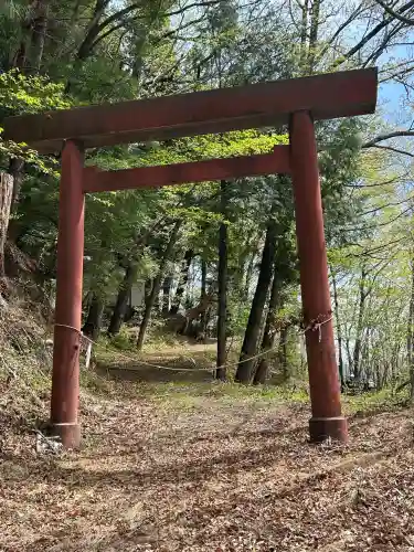 八代神明宮の{uncategorized: "未分類", other: "その他", undefined: "問題あり", building: "その他建物", grave: "お墓", sacred_gate: "鳥居", guardian: "狛犬", statue: "像", buddha: "仏像", history: "歴史", nature: "自然", garden: "庭園", animal: "動物", pagoda: "塔", temizu: "手水舎", mountain_gate: "山門・神門", sanctuary: "本殿・本堂", subordinate: "末社・摂社", art: "芸術", scenery: "景色", jizo: "地蔵", ema: "絵馬", goshuin: "御朱印", omikuji: "おみくじ", items: "授与品その他", amulet: "お守り", goshuincho: "御朱印帳", eats: "食事", festival: "お祭り", votive_dance: "神楽", shichigosan: "七五三参", wedding: "結婚式", experience: "体験その他", initially: "初詣", around: "周辺", anti_infection: "感染症対策"}