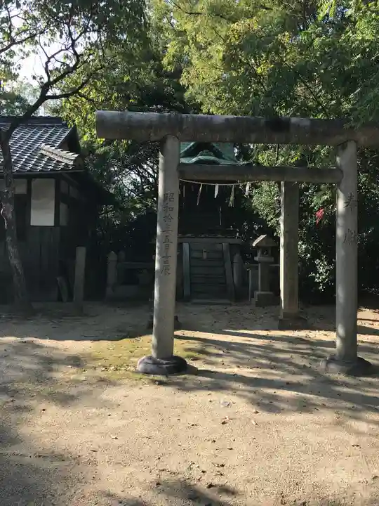 宇夫階神社の末社・摂社