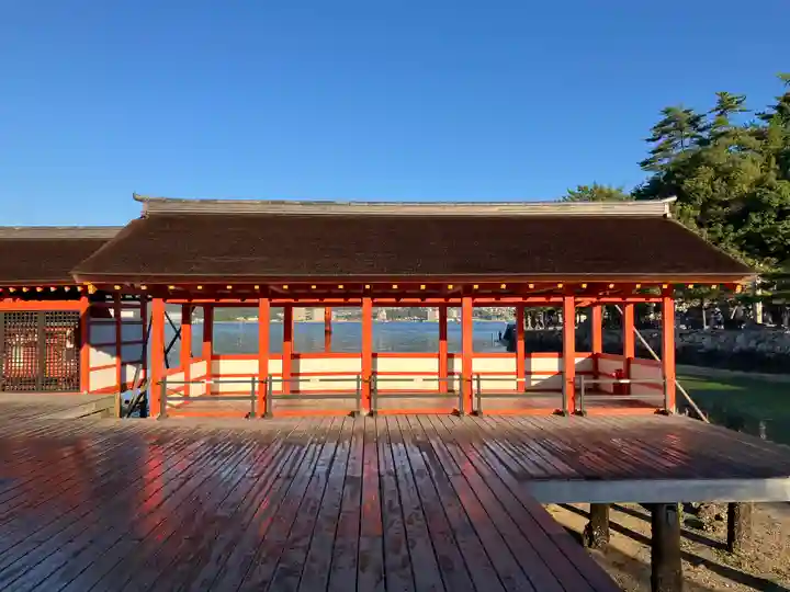 厳島神社(広島県)