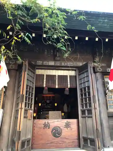 國領神社の本殿・本堂