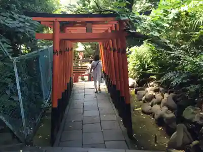 花園稲荷神社の鳥居