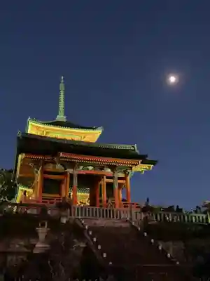 清水寺の山門・神門