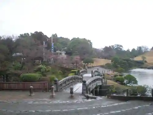 出水神社の庭園