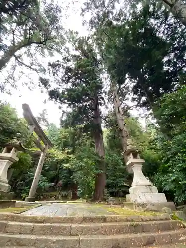 鳥海山大物忌神社蕨岡口ノ宮の庭園