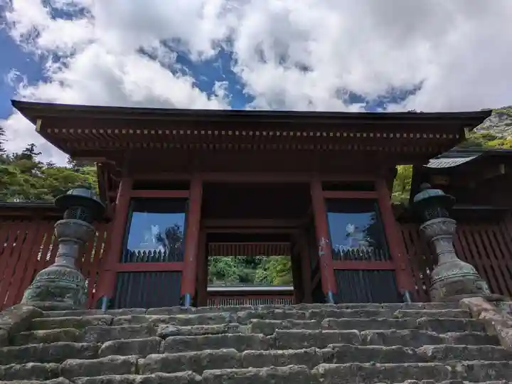 妙義神社 奥の院の山門・神門