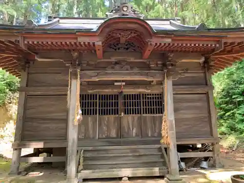 熊野神社の本殿・本堂