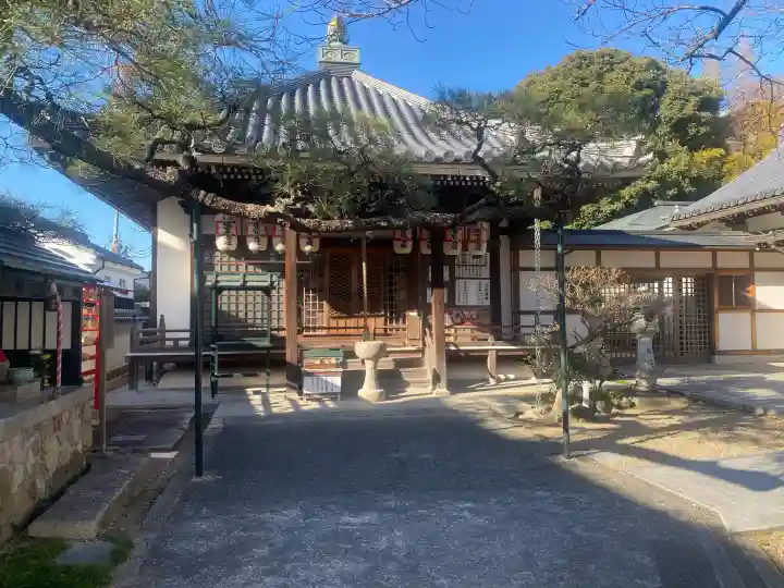 観音院の{uncategorized: "未分類", other: "その他", undefined: "問題あり", building: "その他建物", grave: "お墓", sacred_gate: "鳥居", guardian: "狛犬", statue: "像", buddha: "仏像", history: "歴史", nature: "自然", garden: "庭園", animal: "動物", pagoda: "塔", temizu: "手水舎", mountain_gate: "山門・神門", sanctuary: "本殿・本堂", subordinate: "末社・摂社", art: "芸術", scenery: "景色", jizo: "地蔵", ema: "絵馬", goshuin: "御朱印", omikuji: "おみくじ", items: "授与品その他", amulet: "お守り", goshuincho: "御朱印帳", eats: "食事", festival: "お祭り", votive_dance: "神楽", shichigosan: "七五三参", wedding: "結婚式", experience: "体験その他", initially: "初詣", around: "周辺", anti_infection: "感染症対策"}
