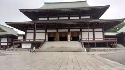 成田山新勝寺の本殿・本堂