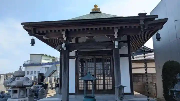 自性院の末社・摂社