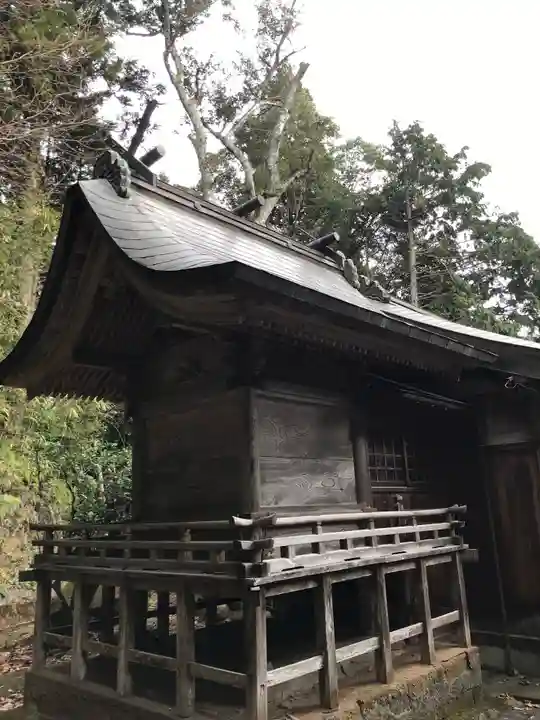 野白神社の本殿・本堂