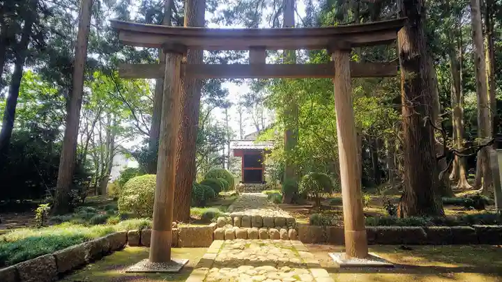 広園寺の鳥居