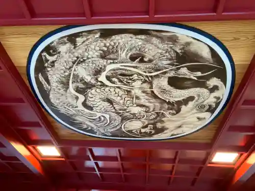 箱根神社の{uncategorized: "未分類", other: "その他", undefined: "問題あり", building: "その他建物", grave: "お墓", sacred_gate: "鳥居", guardian: "狛犬", statue: "像", buddha: "仏像", history: "歴史", nature: "自然", garden: "庭園", animal: "動物", pagoda: "塔", temizu: "手水舎", mountain_gate: "山門・神門", sanctuary: "本殿・本堂", subordinate: "末社・摂社", art: "芸術", scenery: "景色", jizo: "地蔵", ema: "絵馬", goshuin: "御朱印", omikuji: "おみくじ", items: "授与品その他", amulet: "お守り", goshuincho: "御朱印帳", eats: "食事", festival: "お祭り", votive_dance: "神楽", shichigosan: "七五三参", wedding: "結婚式", experience: "体験その他", initially: "初詣", around: "周辺", anti_infection: "感染症対策"}