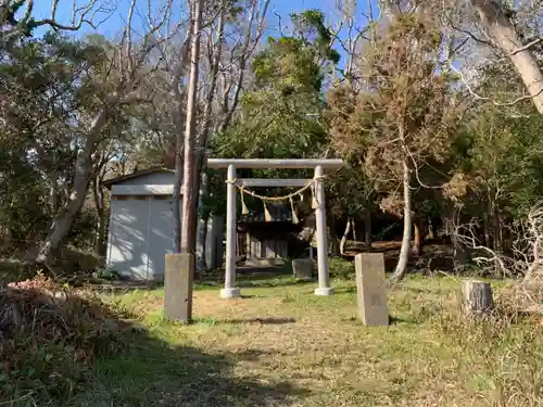 諏訪神社の末社