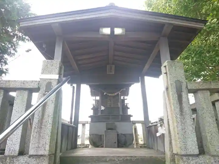 御鍬神社の本殿・本堂