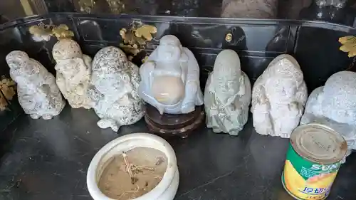 札幌大師　招福寺の像