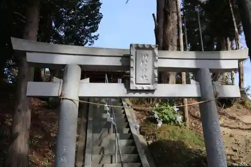 阿久津「田村神社」（郡山市阿久津町）旧社名：伊豆箱根三嶋三社の鳥居