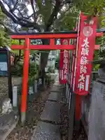 太郎稲荷神社の鳥居