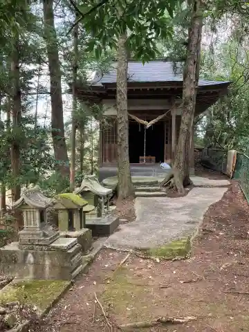 八龍神社(久那瀬)の本殿・本堂