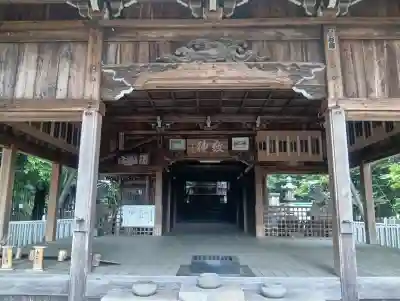 多賀神社の{uncategorized: "未分類", other: "その他", undefined: "問題あり", building: "その他建物", grave: "お墓", sacred_gate: "鳥居", guardian: "狛犬", statue: "像", buddha: "仏像", history: "歴史", nature: "自然", garden: "庭園", animal: "動物", pagoda: "塔", temizu: "手水舎", mountain_gate: "山門・神門", sanctuary: "本殿・本堂", subordinate: "末社・摂社", art: "芸術", scenery: "景色", jizo: "地蔵", ema: "絵馬", goshuin: "御朱印", omikuji: "おみくじ", items: "授与品その他", amulet: "お守り", goshuincho: "御朱印帳", eats: "食事", festival: "お祭り", votive_dance: "神楽", shichigosan: "七五三参", wedding: "結婚式", experience: "体験その他", initially: "初詣", around: "周辺", anti_infection: "感染症対策"}