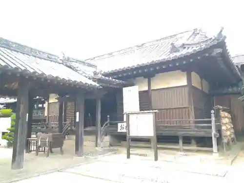 足高神社の本殿・本堂