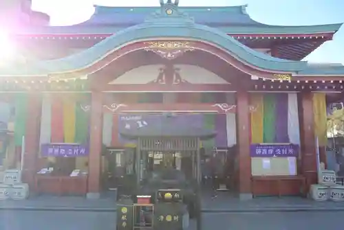 成田山横浜別院延命院の本殿・本堂